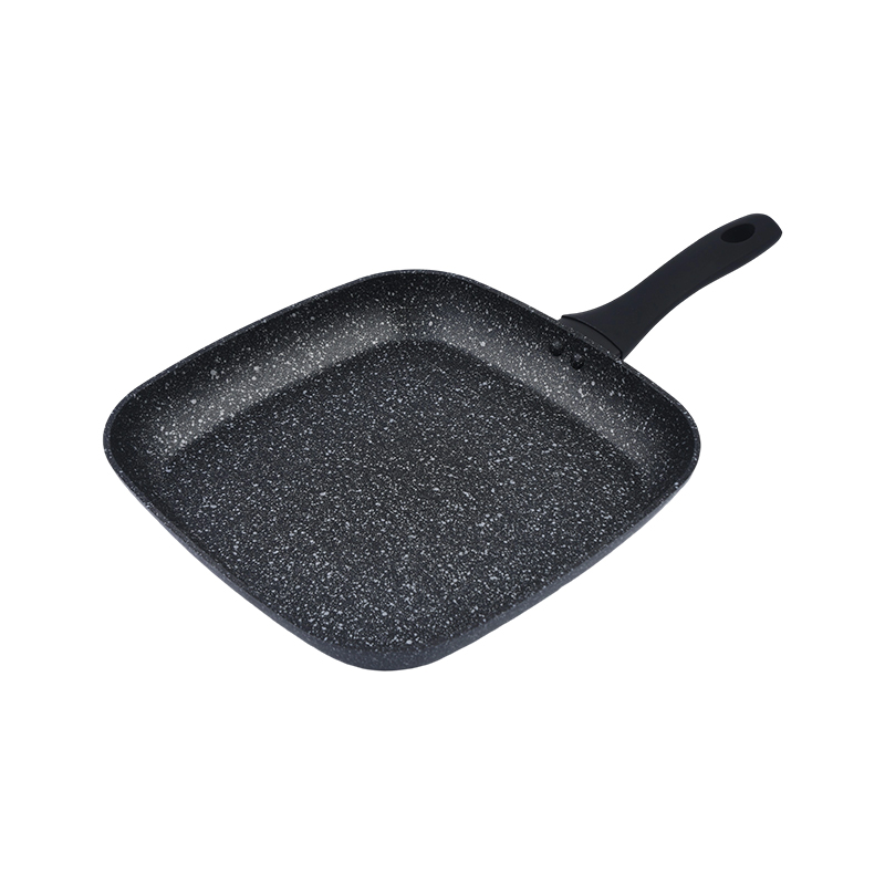 Forged aluminyo grill pan na may itim na marmol